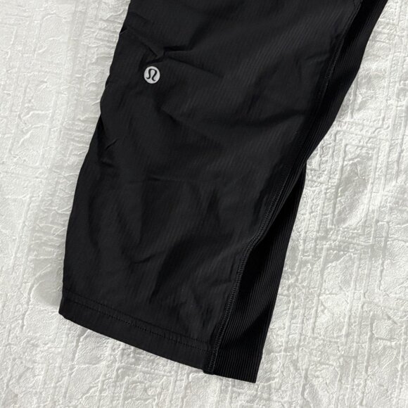 NWOT Lululemon Dance Studio Crop 25" Black Swift Lightweight Mid-Rise Pants 8 - Picture 9 of 10